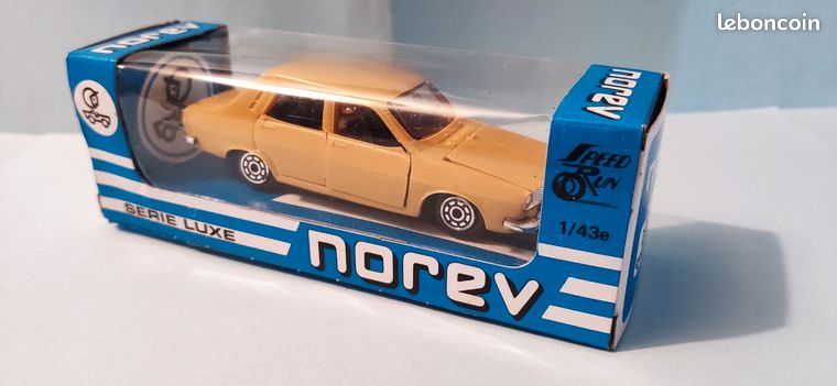 NOREV : Lot de 7 miniatures, échelle 1/43e dont : Fiat 525, n°146, grise et noire ; M NOREV : Lot de 7 miniatures, échelle 1/43e dont : Fiat 525, n°146, grise et noire ; M