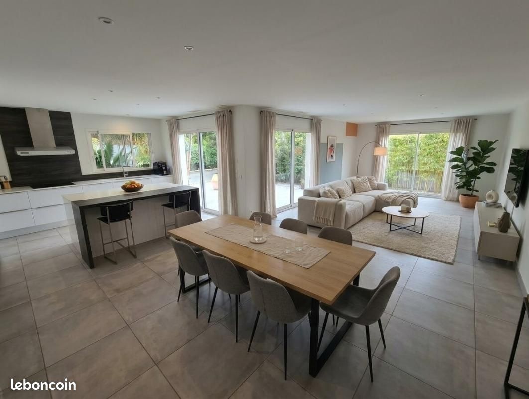 Maison 5 pièces 146 m² · à Villeneuve-de-la-Raho · 146 m² · 620 000 €