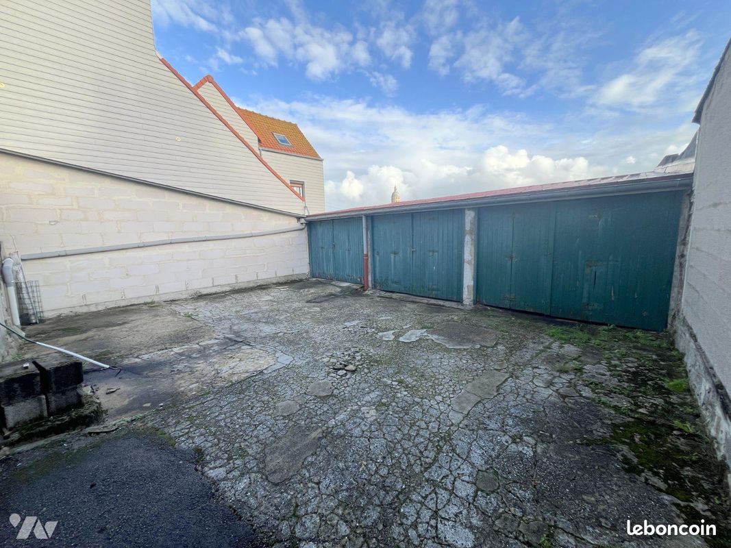 Garage BOULOGNE SUR MER · à Boulogne-sur-Mer · 39 000 €