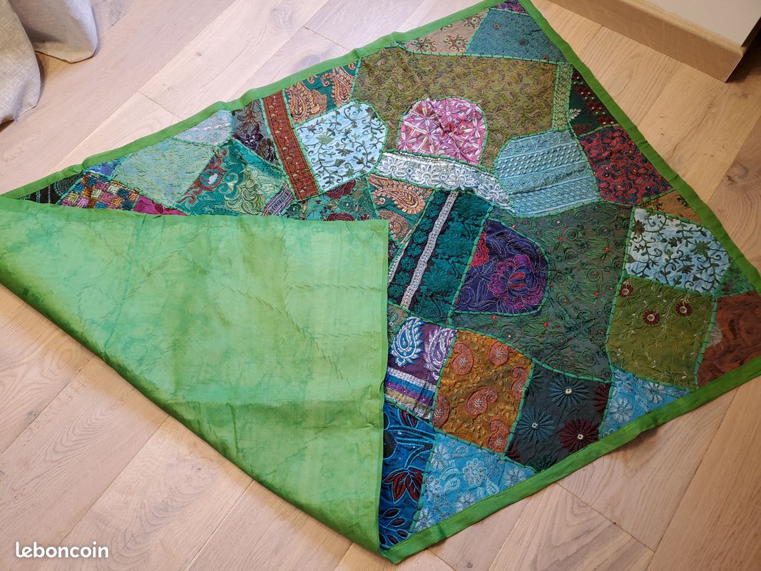 Tenture murale en relief genre patchwork (image 3)