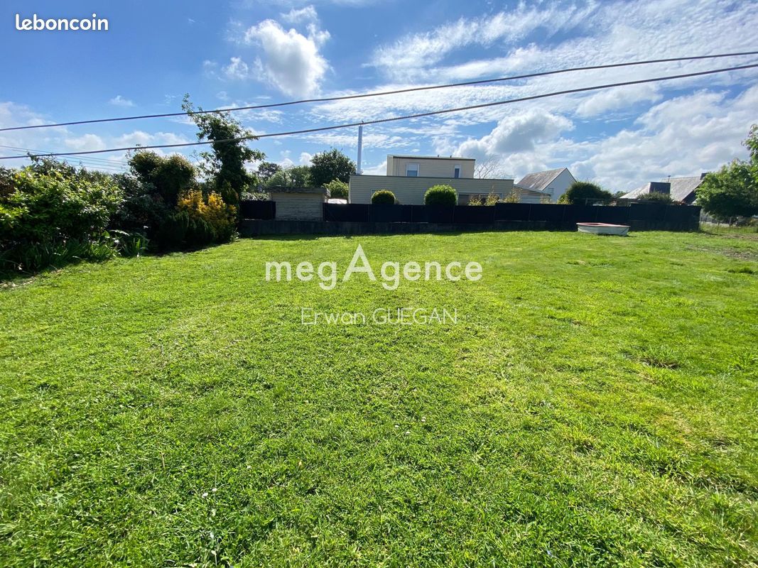 Terrain 650 m² · à Pluvigner · 650 m² · 137 000 €