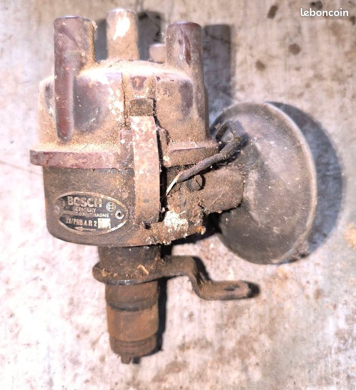 Allumeur BOSCH ZV/PAU 4R2 vw cox combi (image 1)