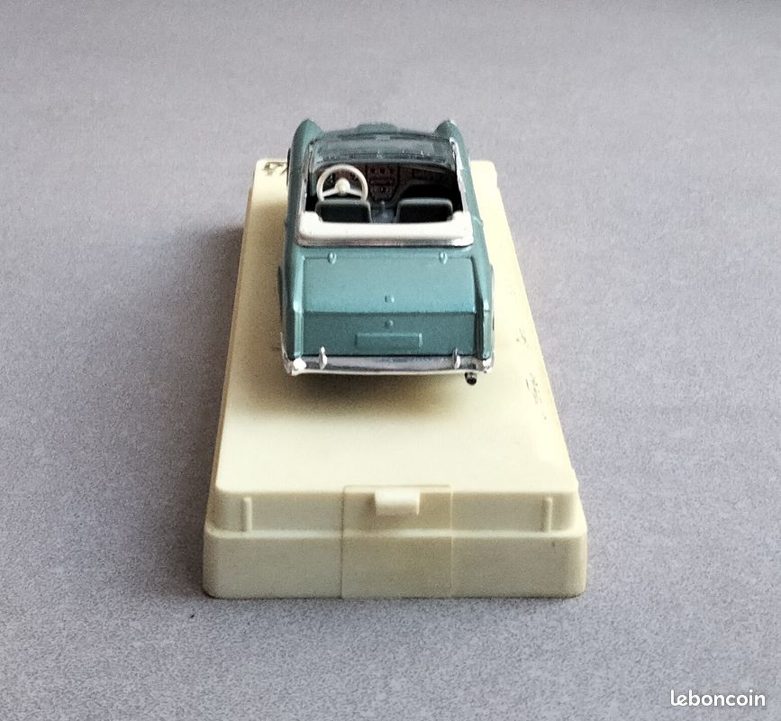 Voiture miniature échelle 1:43 "Facel Vega de 1962" (image 7)
