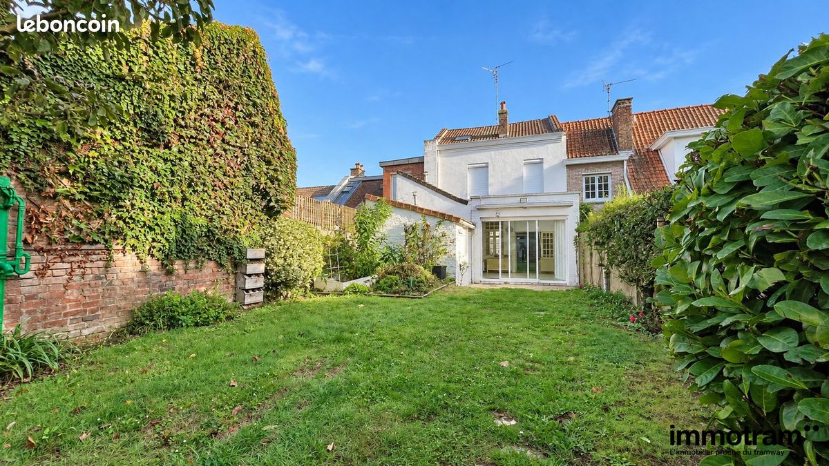 Maison 5 pièces 114 m² · à Villeneuve-d'Ascq · 114 m² · 397 000 €
