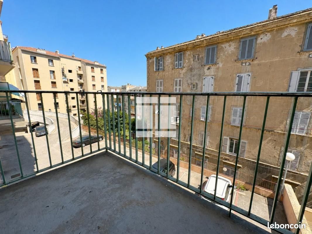 Appartement 3 pièces 64 m² · à Bastia · 64 m² · 240 000 €