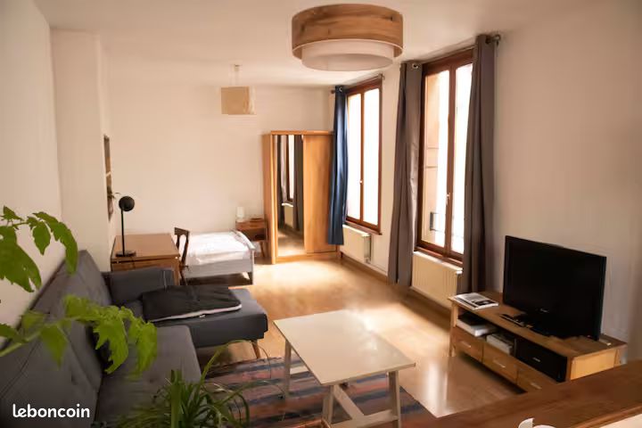 Appartement 1 pièce 42 m² · à Épinal · 42 m² · 400 €
