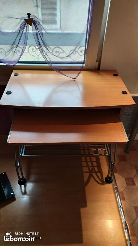 Meuble informatique en excellent état (image 2)