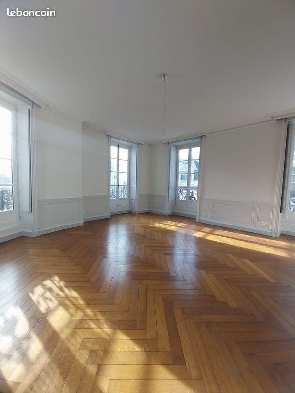 Appartement 5 pièces 155 m² · à Nantes · 155 m² · 2 110 €/mois