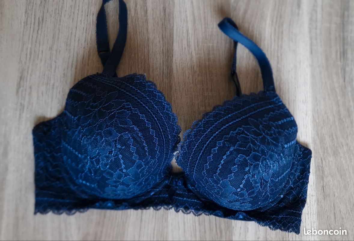 Soutien-gorge bleu Etam Taille 85E Vêtements