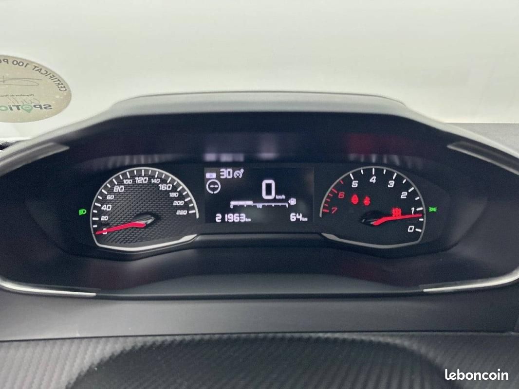 Peugeot 2008 PureTech 100 S&S BVM6 - Active (image 10)