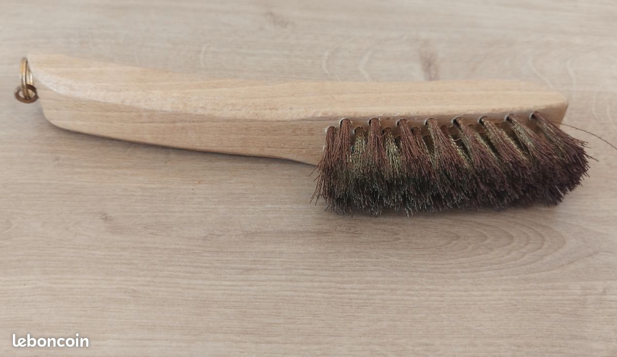 Brosse à décaper (image 3)