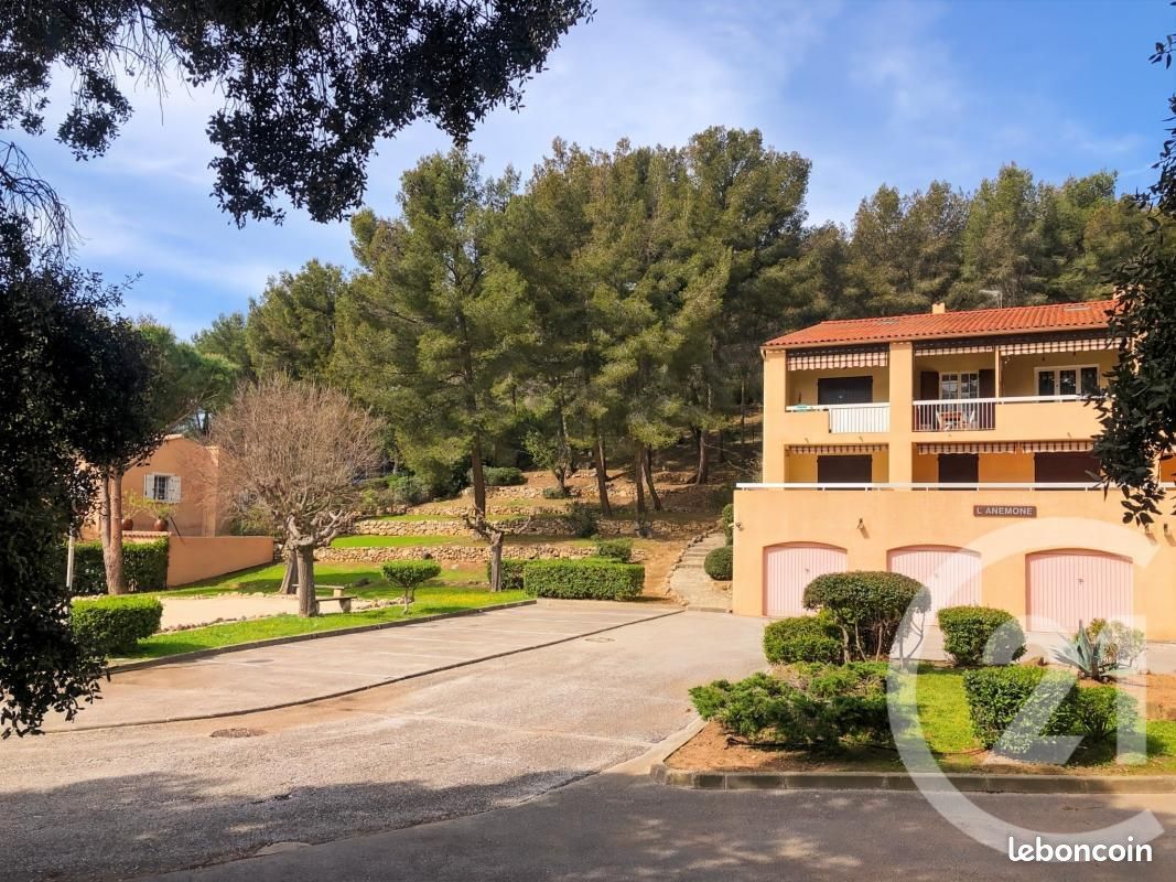 Appartement 3 pièces 61 m² · à Bandol · 61 m² · 325 000 €
