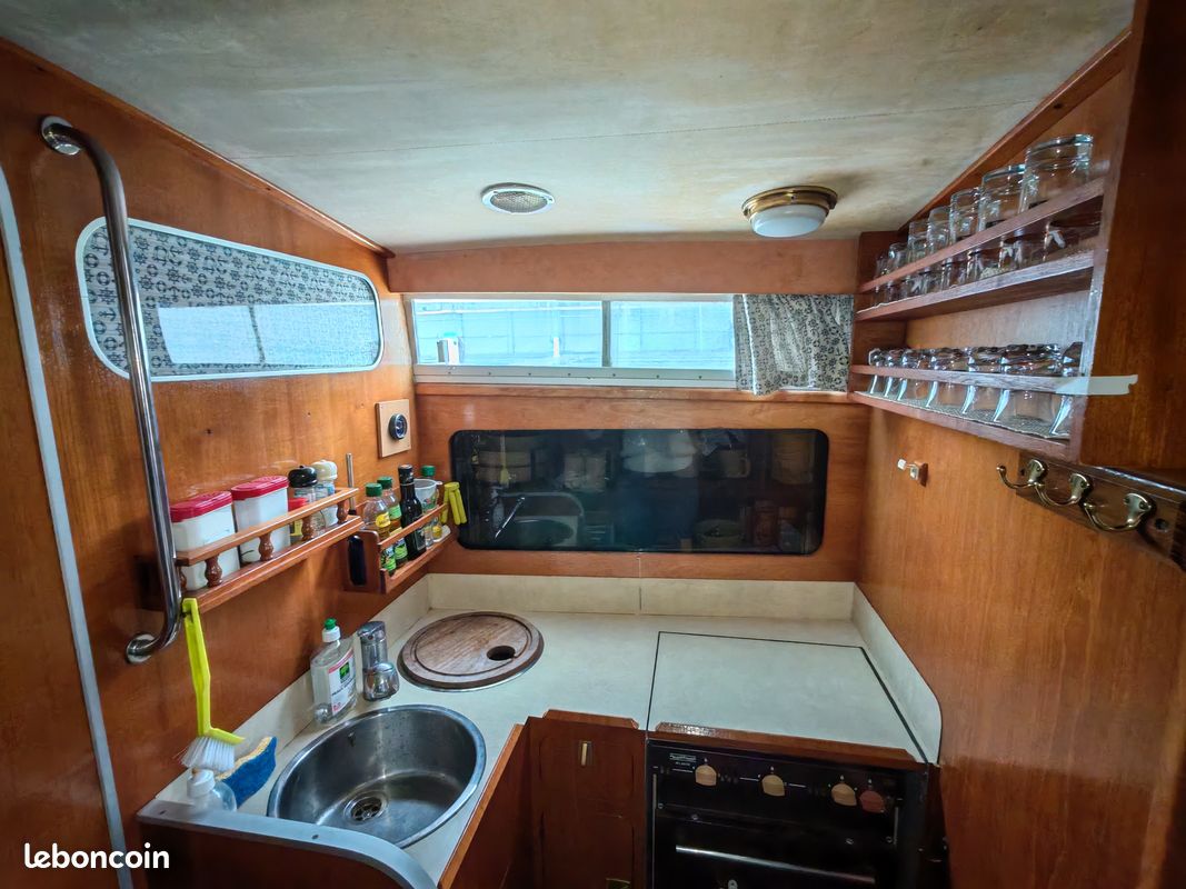 Princess 30 DS – Bateau familial très habitable (image 3)