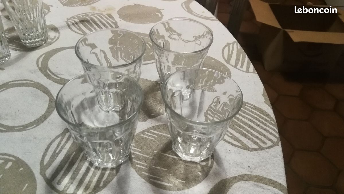 Lot de 4 petits verres (image 2)