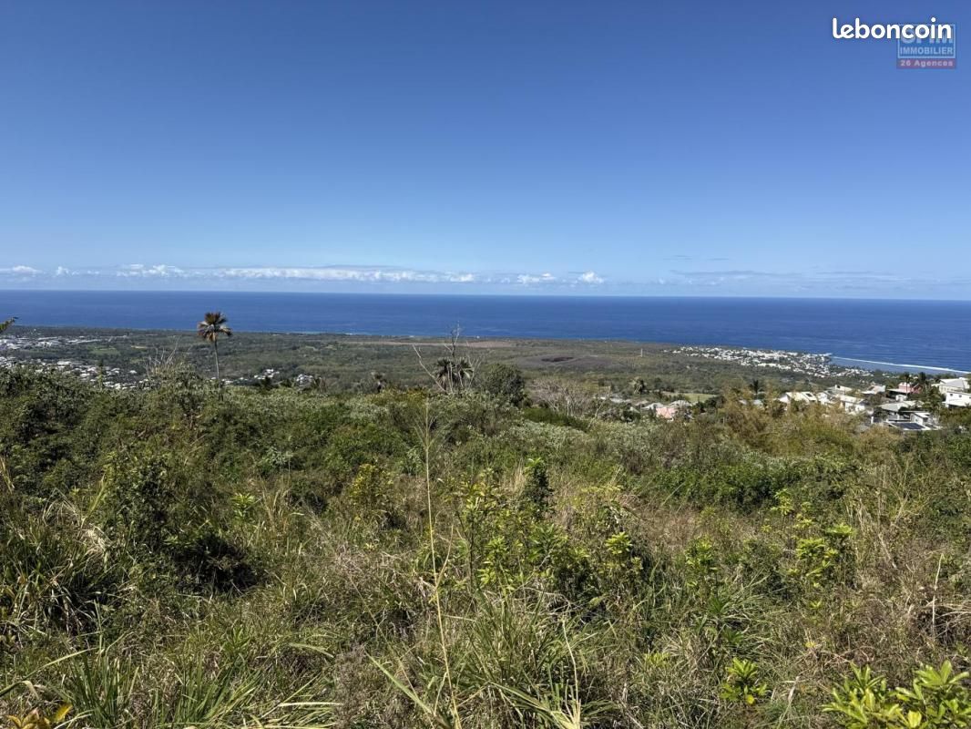 Terrain Les Avirons · 176 550 €