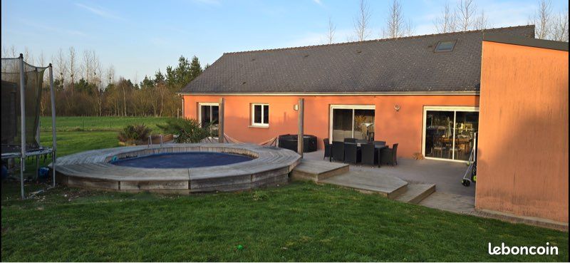 Maison 7 pièces 164 m² · à Belgeard · 164 m² · 320 000 €