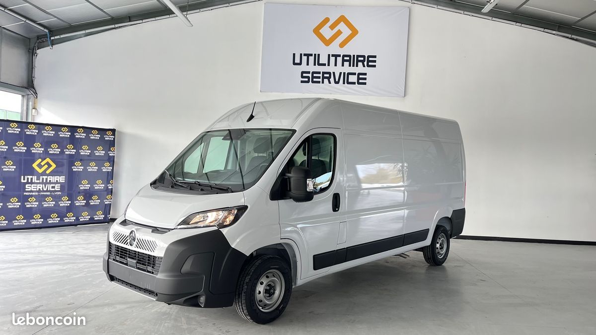 28 990 HT / NOUVEAU CITROEN JUMPER 35 L3H2 2.2 140 cv bvm6 BLANC neuf / tva recuperable (image 1)