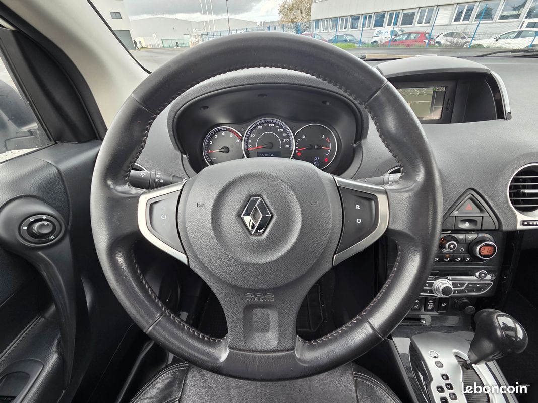 RENAULT Koleos 2.0 dCi 4x4 150 cv BVA * EXCEPTION * CUIR * BOSE * GPS * BLUETOOTH * FULL OPTION (image 9)