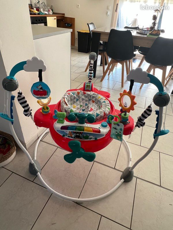 Jumperoo (image 1)