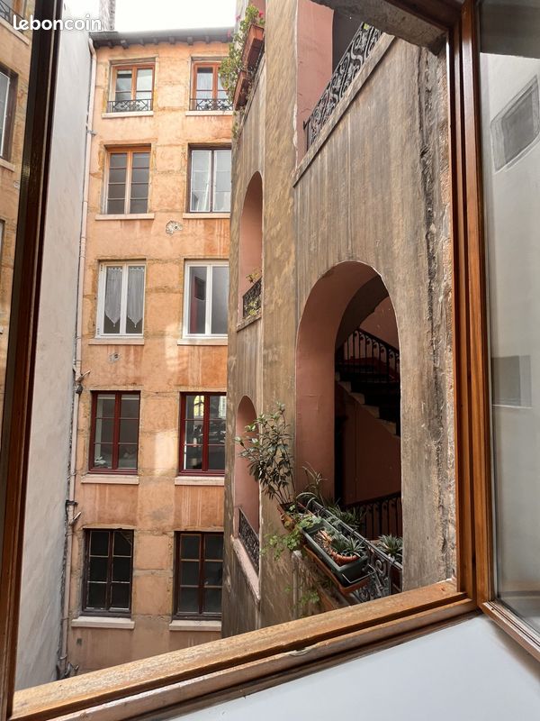 Appartement 1 pièce 35 m² · à Lyon · 35 m² · 811 €