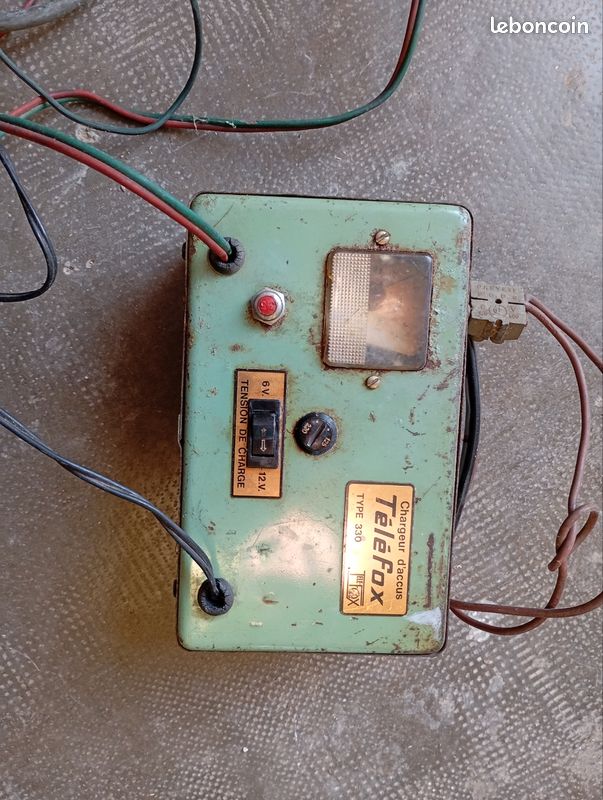 Chargeur d accus (image 1)