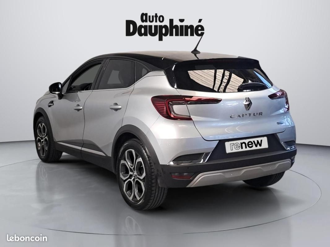 Renault Captur E-Tech 145 - 21 Intens (image 3)