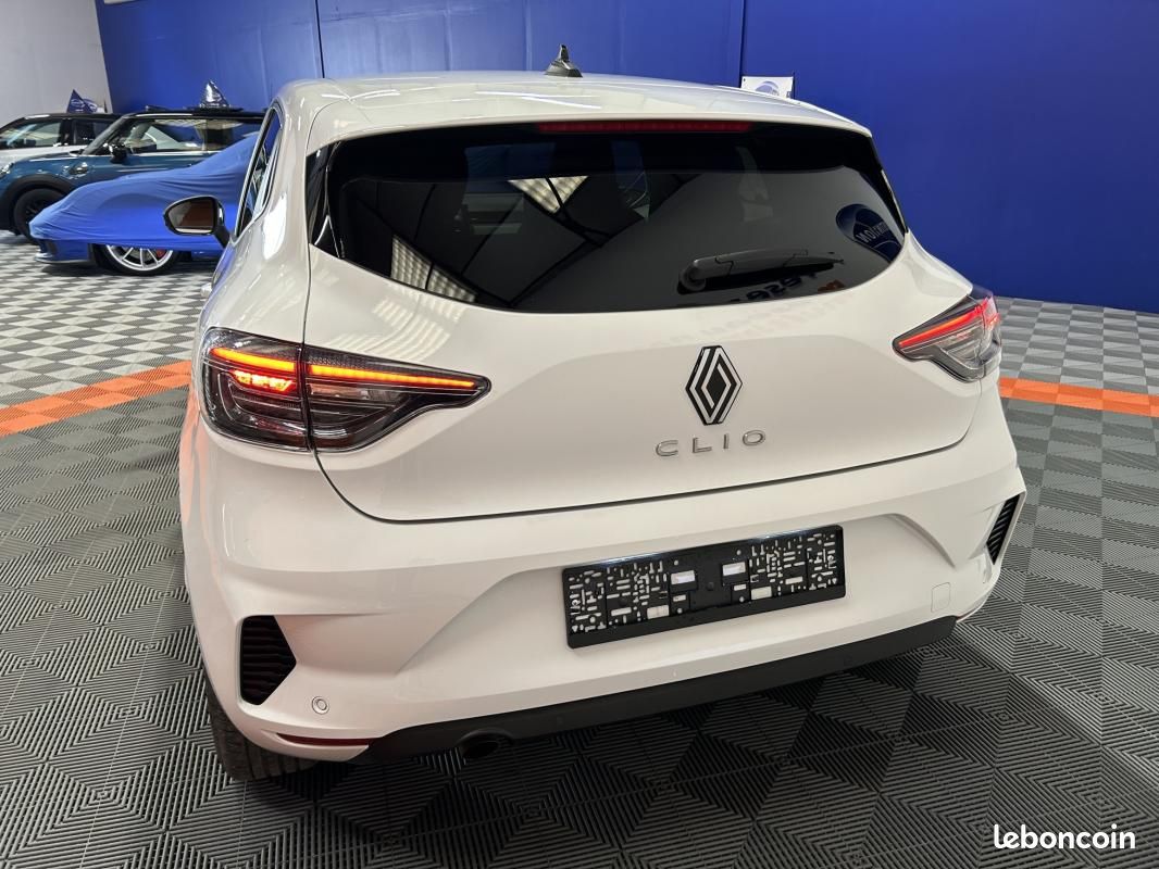 Renault Clio V TCE 90CH CVT EVOLUTION *RADAR + CARPLAY (image 11)