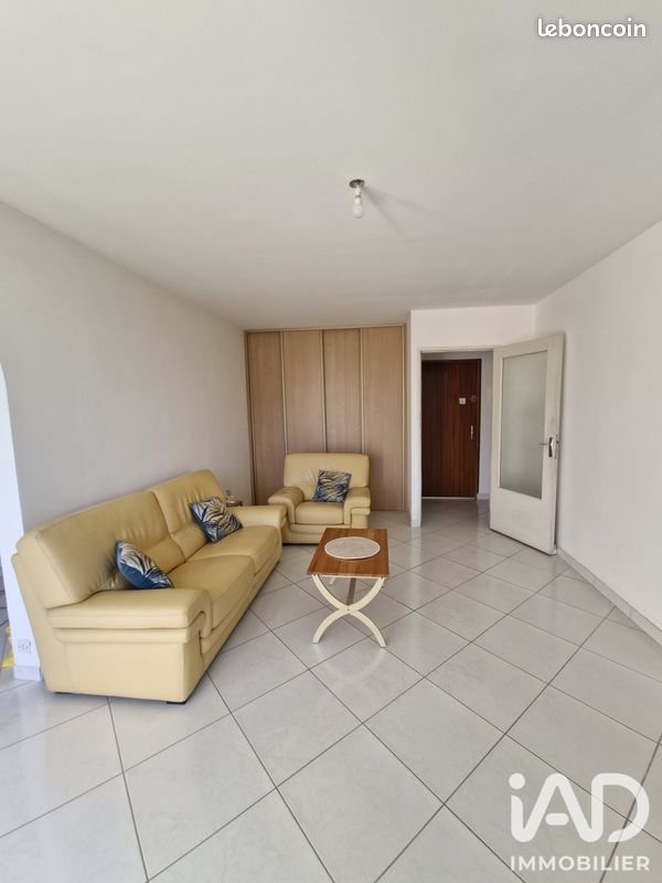 Appartement 5 pièces 90 m² · à Orléans · 90 m² · 149 900 €