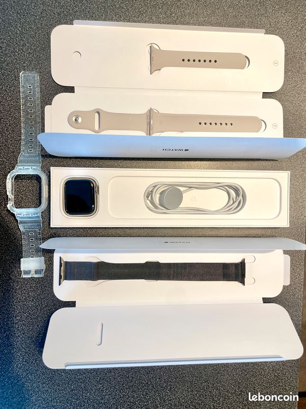 Apple Watch Séries 7 45mm Silver - NEUVE (image 1)
