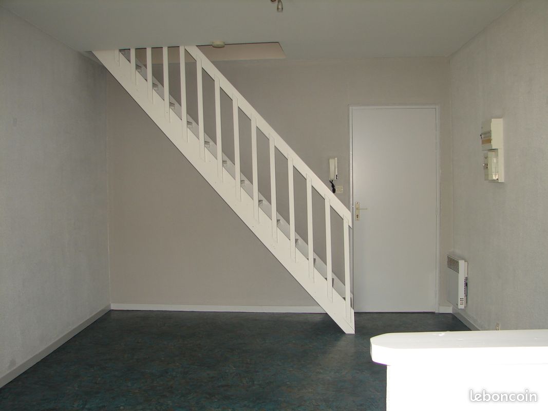 Appartement 2 pièces 32 m² · à Laval · 32 m² · 400 €