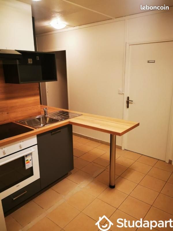 Appartement a louer saint-ouen-l'aumone - 1 pièce(s) - 12 m2 - Surfyn