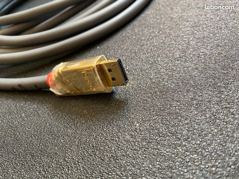 Cordon DisplayPort Lindy de 5m Gold Line (image 3)