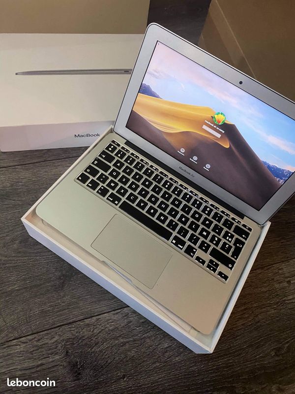Apple MacBook Air Intel Core i5 SSD flash 128Gb fonctionne parfaitement année 2015 (image 3)
