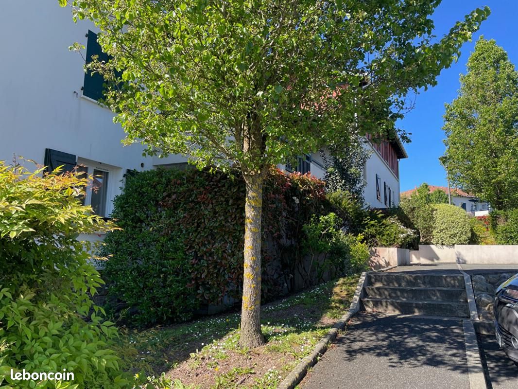 Studio 1 pièce 25 m² - Bassussarry 64200 (image principale 1)