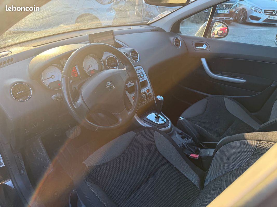 Peugeot 308 phase 2 sw 1.6 e-hdi 112ch active bmp6 garantie (image 5)