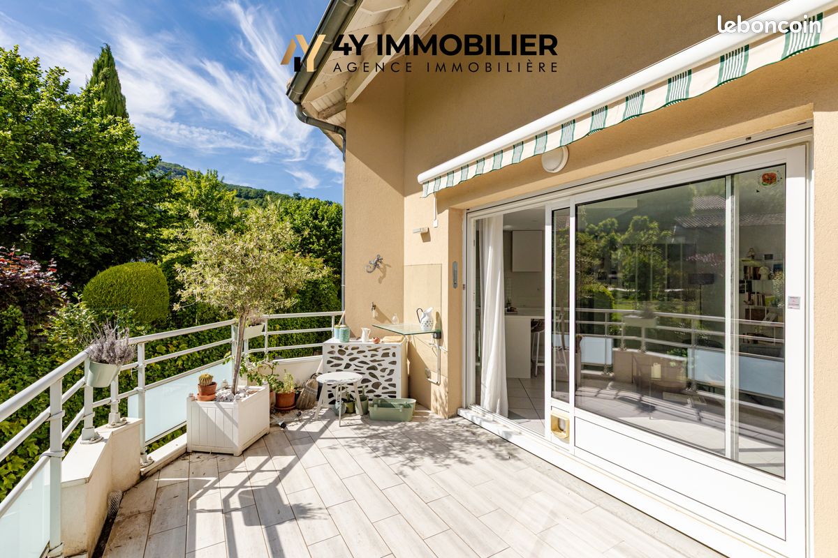 Appartement 4 pièces 88 m² · à Seyssins · 88 m² · 328 000 €
