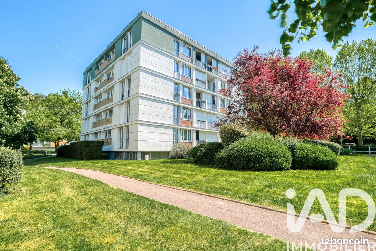 Appartement 4 pièces 74 m² · à Lagny-sur-Marne · 74 m² · 189 000 €