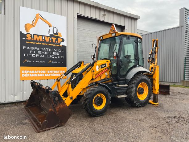 Tractopelle occasion Guadeloupe : Trouvez Votre Machine Idéale !
