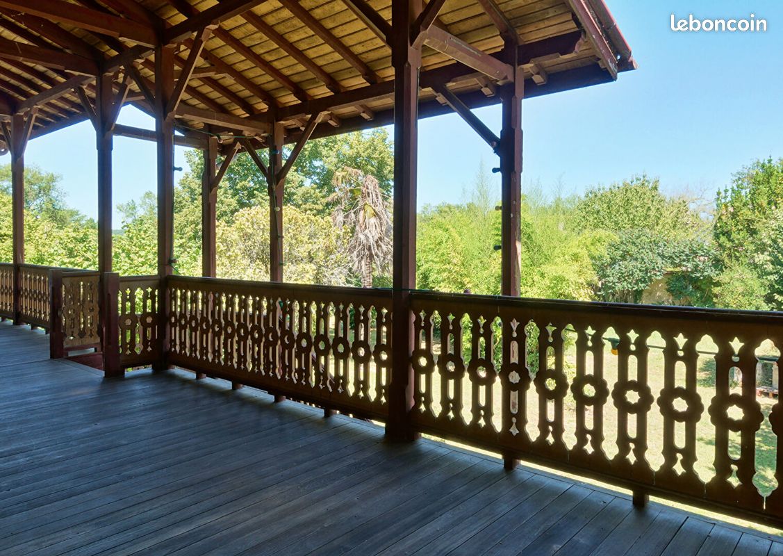 Maison 10 pièces 280 m² (image 8)
