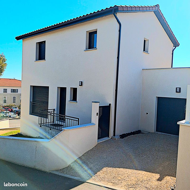 Maison 4 pièces 110 m² · à Saint-Pierre-de-Boeuf · 110 m² · 340 000 €