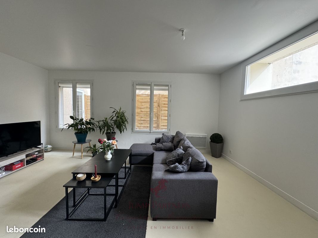 Duplex 3 pièces 70 m² - Bordeaux 33000 (image principale 1)