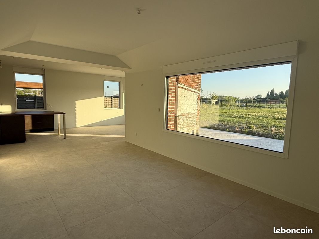 Maison 5 pièces 180 m² · à Nieppe · 180 m² · 526 000 €