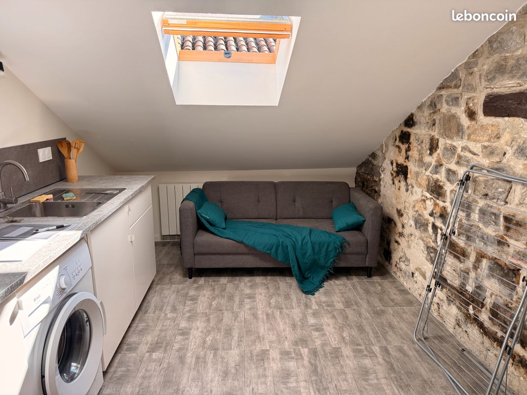 Appartement 2 pièces 25 m² · à Millau · 25 m² · 415 €