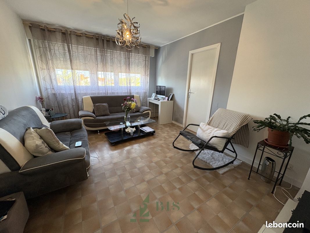 Appartement 4 pièces 78 m² · à Roanne · 78 m² · 130 000 €