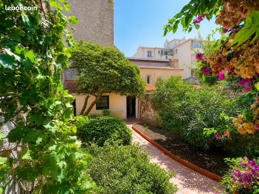 Maison 5 pièces 126 m² · à Marseille · 126 m² · 780 000 €
