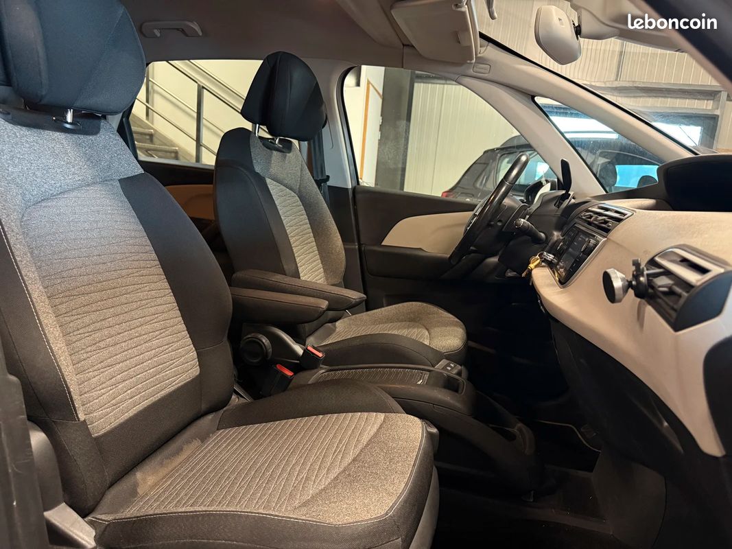 Citroën C4 SPACETOURER Feel / VEHICULE FRANCAIS (image 10)