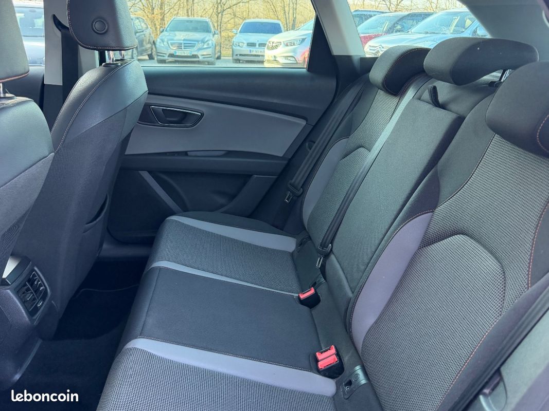 SEAT LEON X-PERIENCE 1.6 TDI 110 ch 4Drive (image 10)