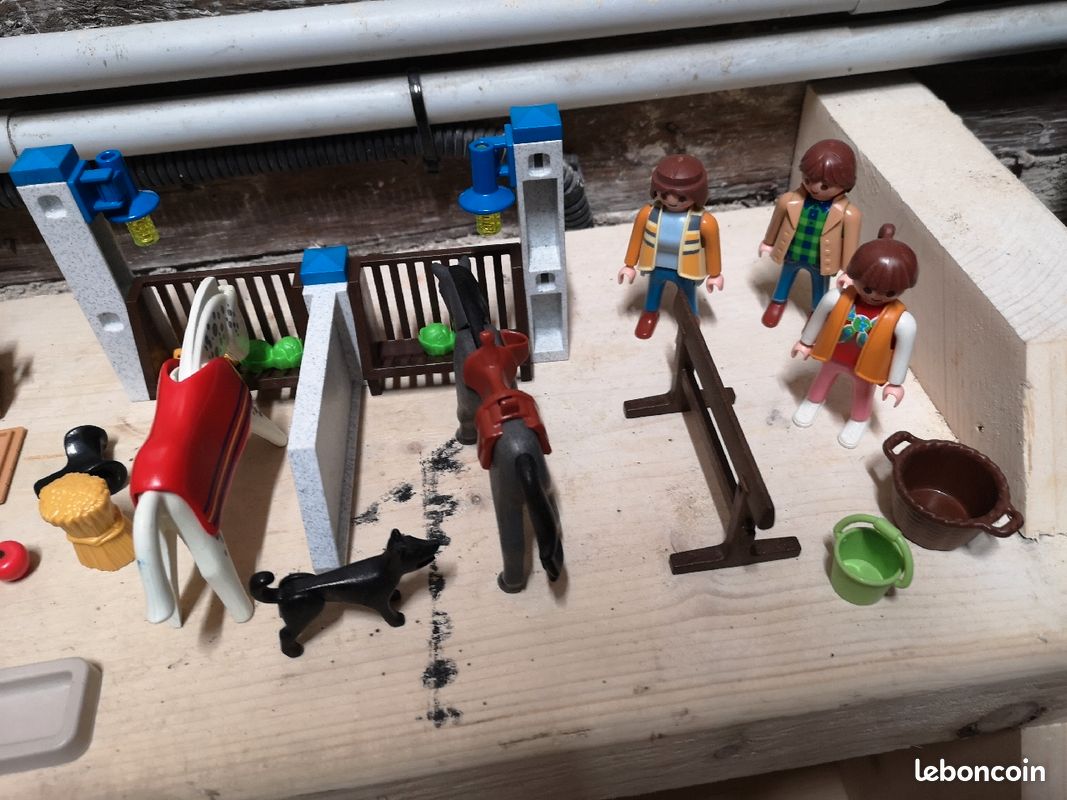 Lot chevaux écurie playmobil (image 4)