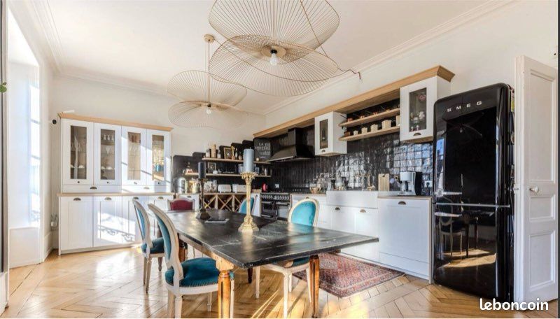 Maison 11 pièces 310 m² · à Montbéliard · 310 m² · 435 000 €