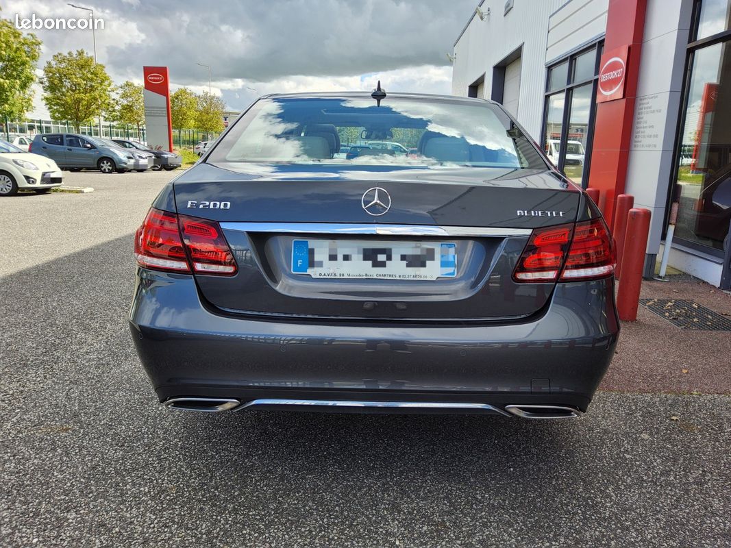 MERCEDES CLASSE E 200 BlueTEC Executive 2ème Main Toit Ouvrant ENTRETIEN MERCEDES (image 6)